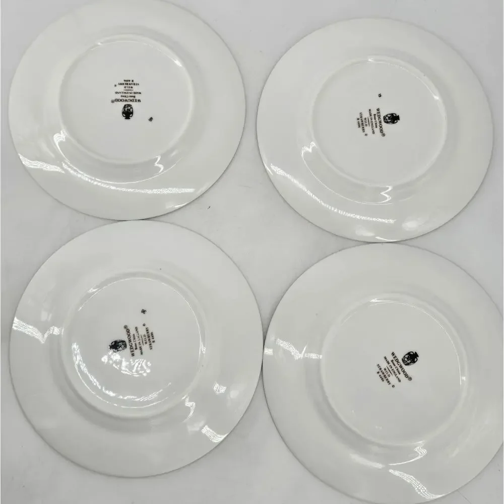 4 Wedgewood Wild Strawberry Bone China Dinner Plates R 4406 6 in / 15 cm